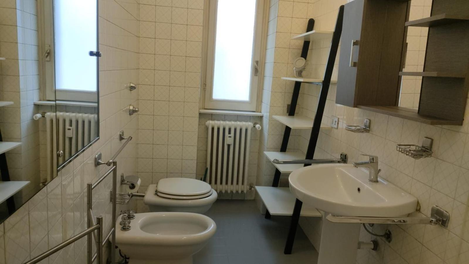 Very Big Apartment At 3 Minutes On Foot From Duomo Cathedral Milano Exterior foto